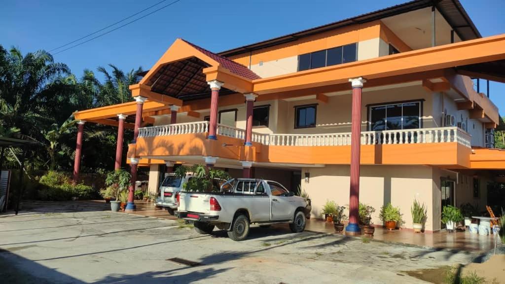 Myoldhouse Apartment Lahad Datu Exterior foto